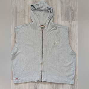 Levis sleeveless Sweater For men Size L